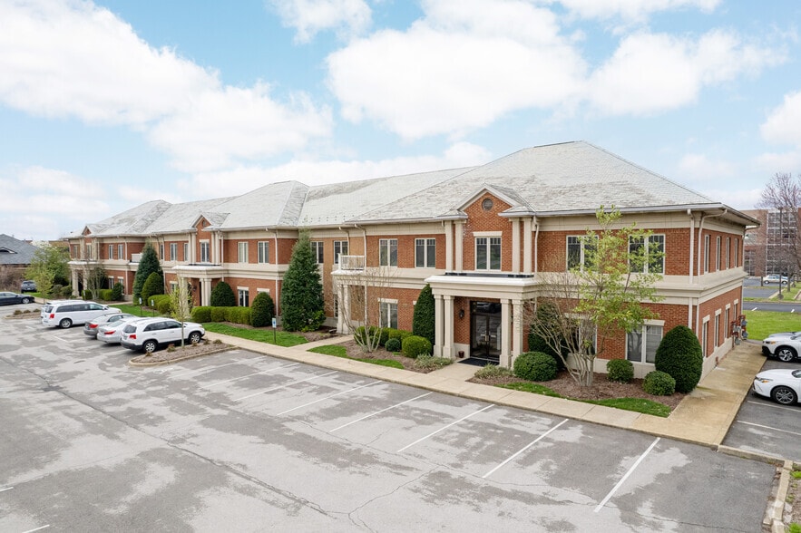 1700 Ups Dr, Louisville, KY à vendre - Photo principale – Image 1 sur 41