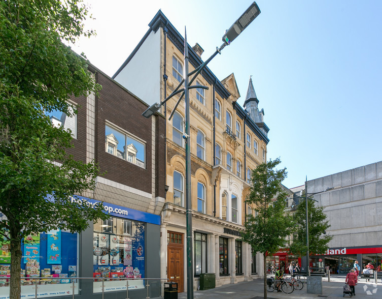 25-26 Commercial St, Newport à vendre - Photo de l’immeuble – Image 3 sur 3