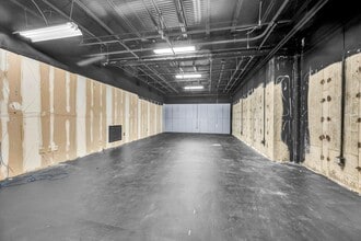 11 Mile Hill Rd, Newtown, CT à louer Photo intérieure– Image 2 sur 2