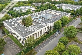 17 Rue Du Petit Albi, Cergy, VDO - Vue aérienne  vue de carte - Image1