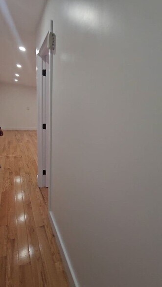 25 E 21st St, Brooklyn, NY à vendre - Vidéo sur l’annonce professionnelle – Image 2 sur 18