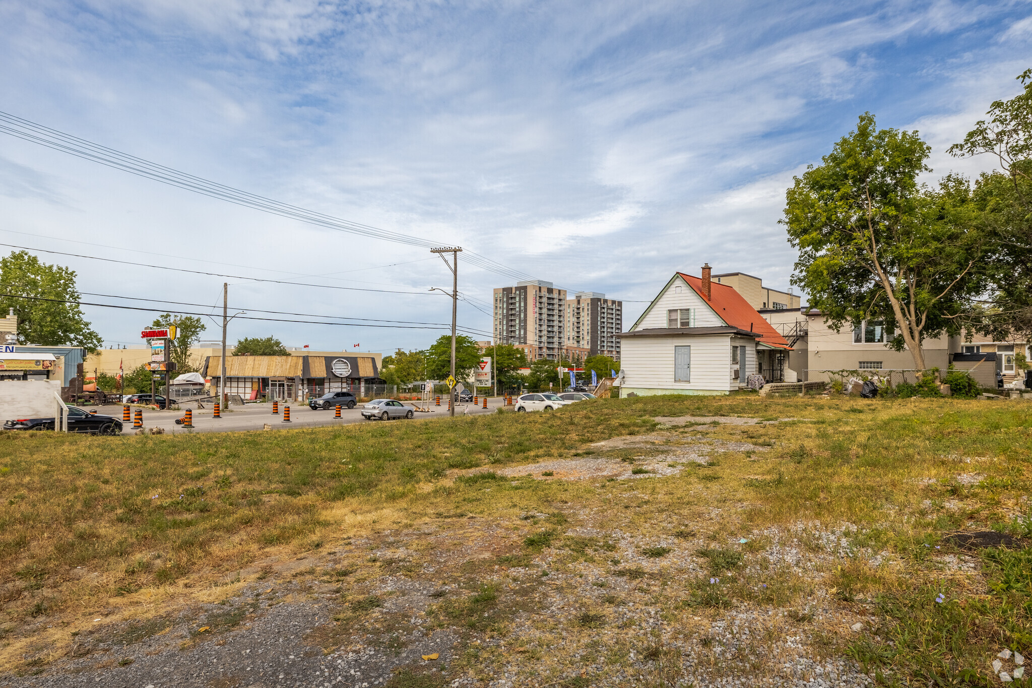 1653 Bank St, Ottawa, ON à louer Photo principale– Image 1 sur 4