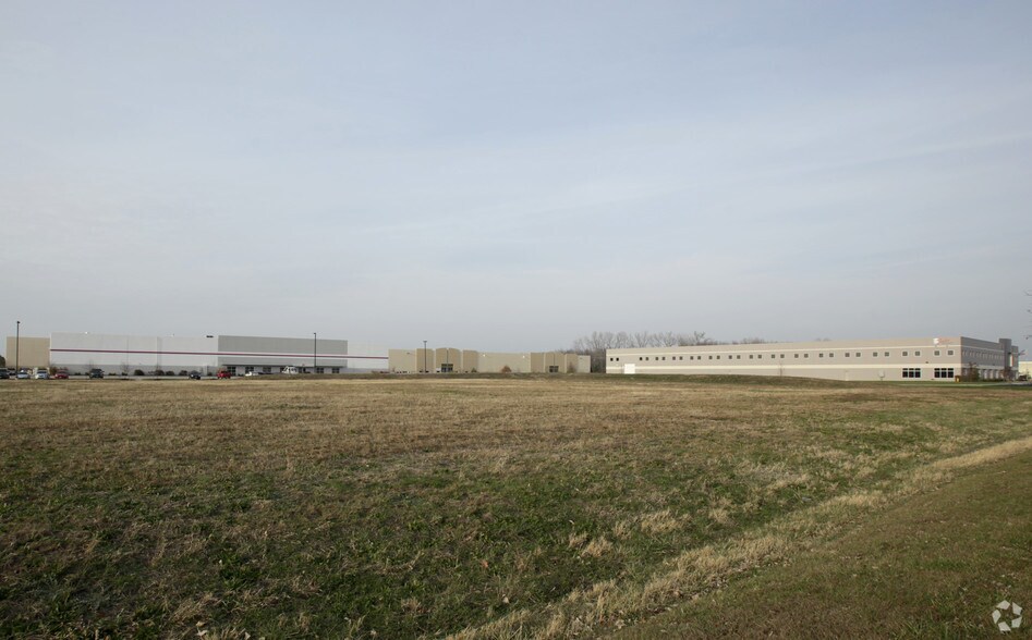 1605 Park 370 Ct, Hazelwood, MO à vendre - Photo principale – Image 1 sur 2