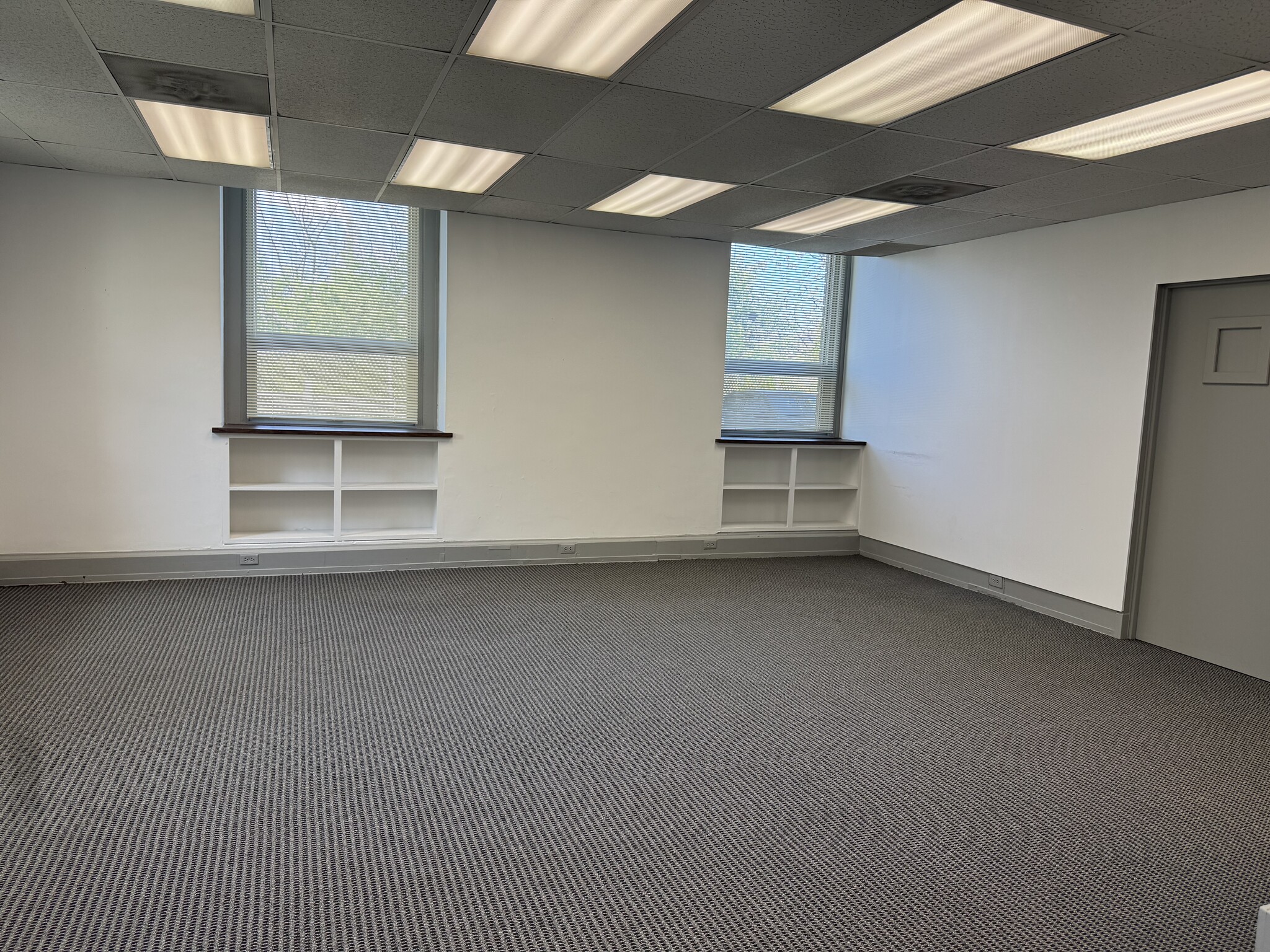 3100 E 45th St, Cleveland, OH à louer Photo intérieure– Image 1 sur 2