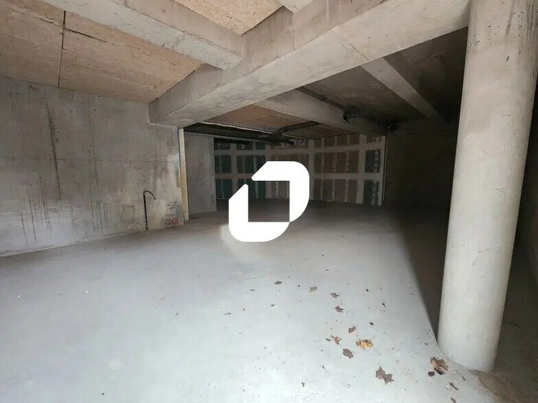 Local commercial dans SAINT CYR L ECOLE à louer - Photo intérieure – Image 3 sur 10