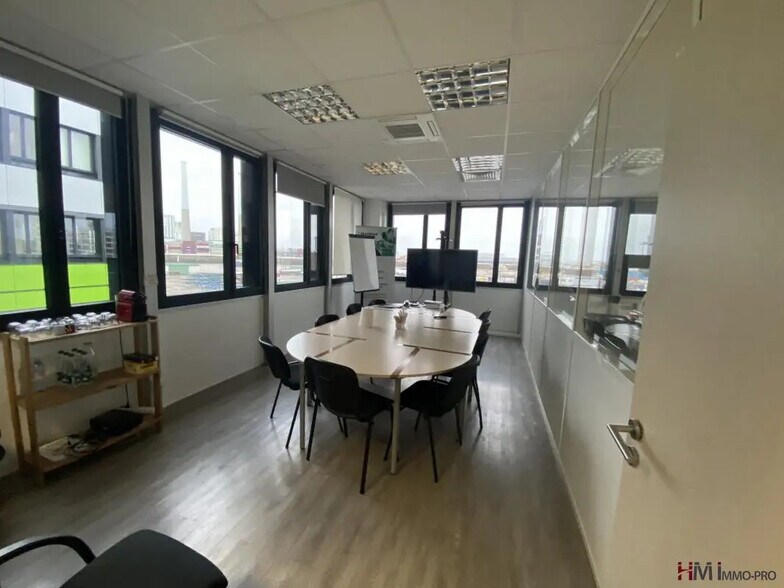 Bureau dans Le Havre à louer - Photo de l’immeuble – Image 3 sur 5