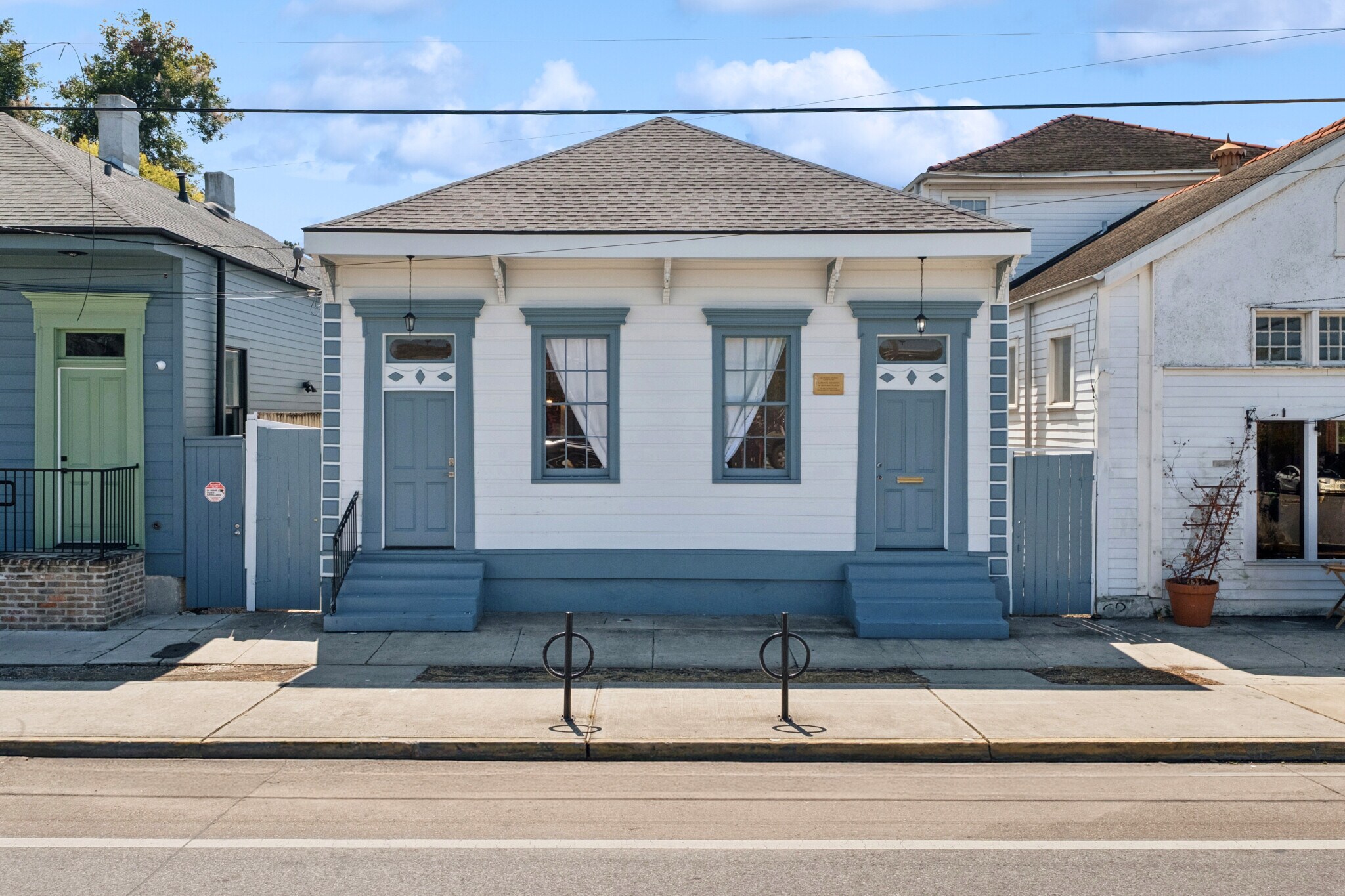 2404 Saint Claude Ave, New Orleans, LA à vendre Photo principale– Image 1 sur 25