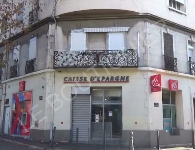 Plus de détails pour Local commercial à vendre