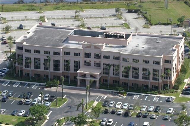 1550 Sawgrass Corporate Pky, Sunrise, FL à louer - Photo de l’immeuble – Image 2 sur 2