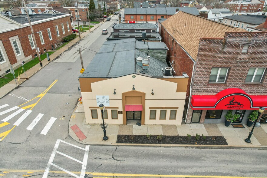 614 Washington Ave, Bridgeville, PA à vendre - Photo de l’immeuble – Image 2 sur 7