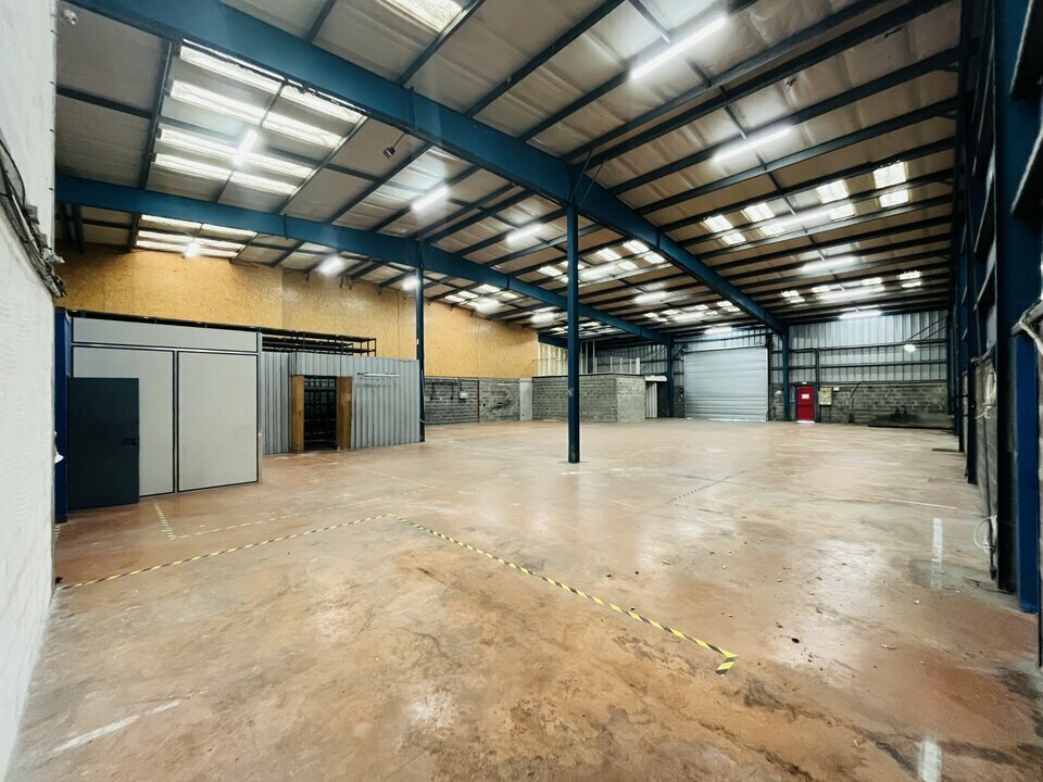 Local d’activités dans GONFREVILLE-L'ORCHER à louer Photo intérieure– Image 1 sur 9