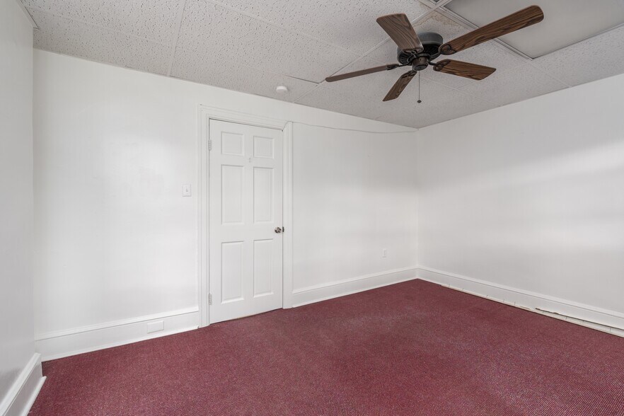 824 N Queen St, Martinsburg, WV à vendre - Photo de l’immeuble – Image 2 sur 29