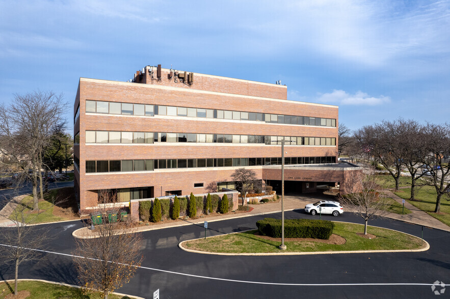 1200 Shermer Rd, Northbrook, IL à louer - Photo de l’immeuble – Image 1 sur 5