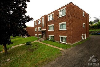 Plus de détails pour 1314 Emperor Ave, Ottawa, ON - Logement à vendre