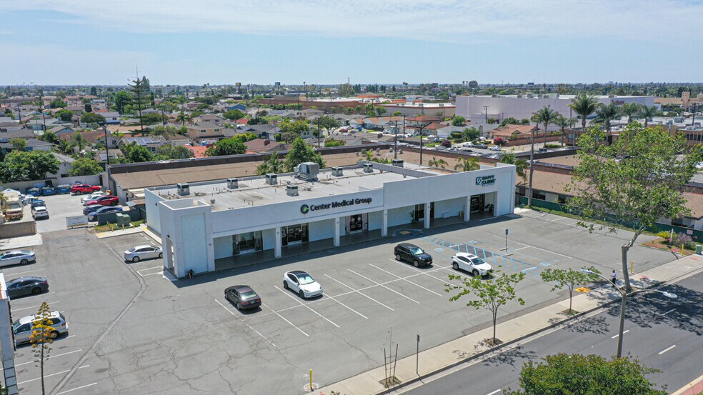 12372 Garden Grove Blvd, Garden Grove, CA à vendre - Photo de l’immeuble – Image 2 sur 25
