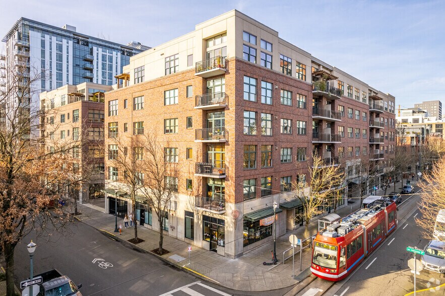 820 NW 12th Ave, Portland, OR à louer - Photo de l’immeuble – Image 2 sur 5