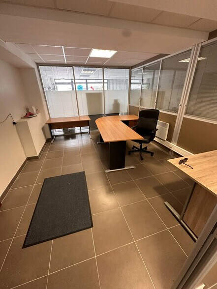 Bureau dans Angers à louer - Photo de l’immeuble – Image 1 sur 5