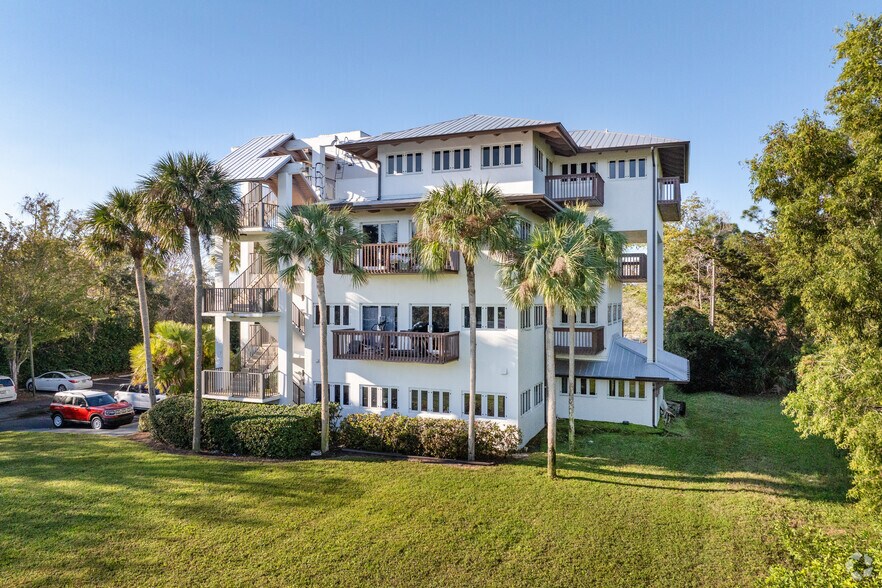 4532 Tamiami Trl E, Naples, FL à louer - Photo de l’immeuble – Image 2 sur 29
