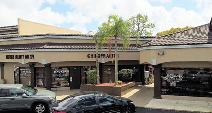 7400-7448 Wiles Rd, Coral Springs, FL à louer Photo de l’immeuble– Image 1 sur 3