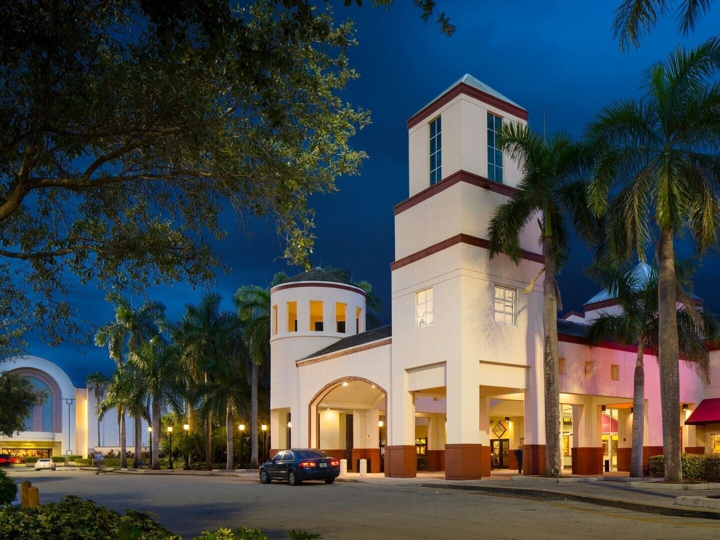 11401 Pines Blvd, Pembroke Pines, FL à louer Photo principale– Image 1 sur 7