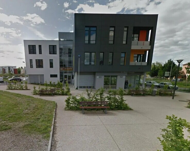 Bureau dans Strasbourg à louer - Photo de l’immeuble – Image 1 sur 8