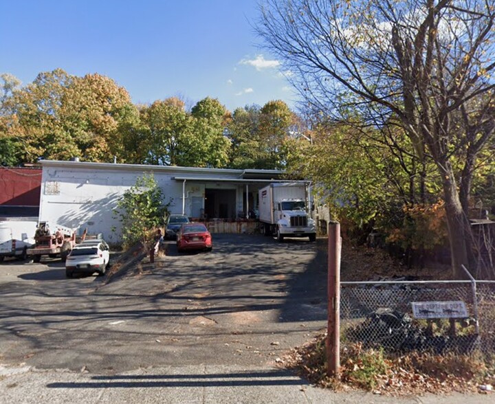 155 Mcbride Ave, Paterson, NJ à louer - Photo de l’immeuble – Image 1 sur 3
