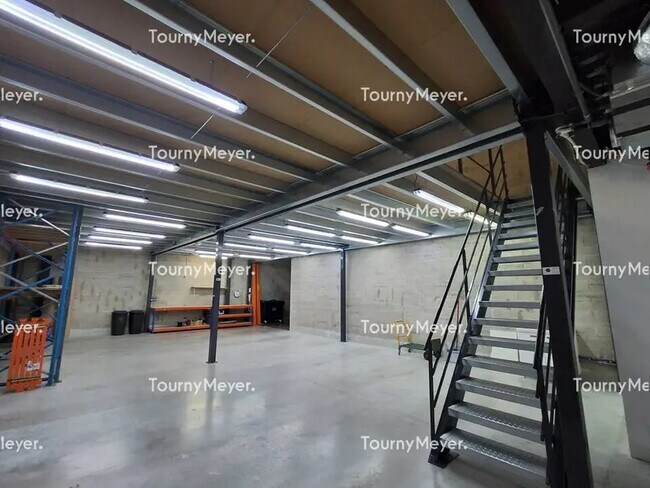 Plus de détails pour 14 Avenue Des Vergers, Baillargues - Industriel/Logistique à louer