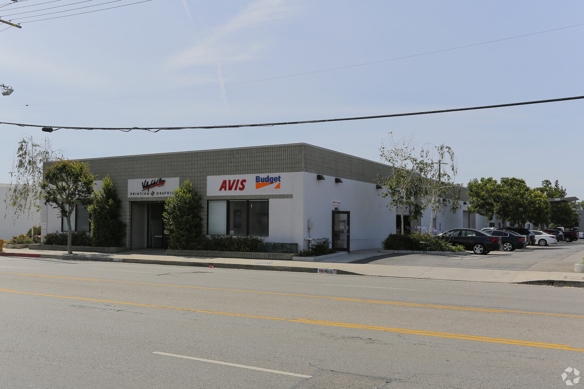 14806-14812 Oxnard St, Van Nuys, CA à louer Photo principale– Image 1 sur 5