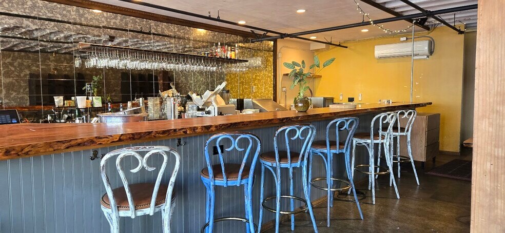 2629 Broadway St, Redwood City, CA à louer - Photo de l’immeuble – Image 2 sur 5