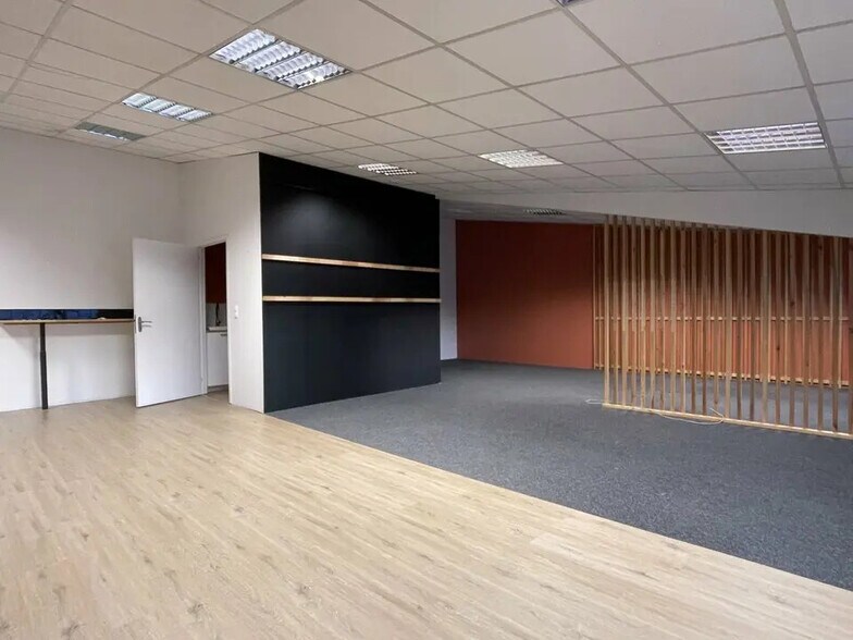 Bureau dans Le Havre à louer - Photo de l’immeuble – Image 3 sur 4