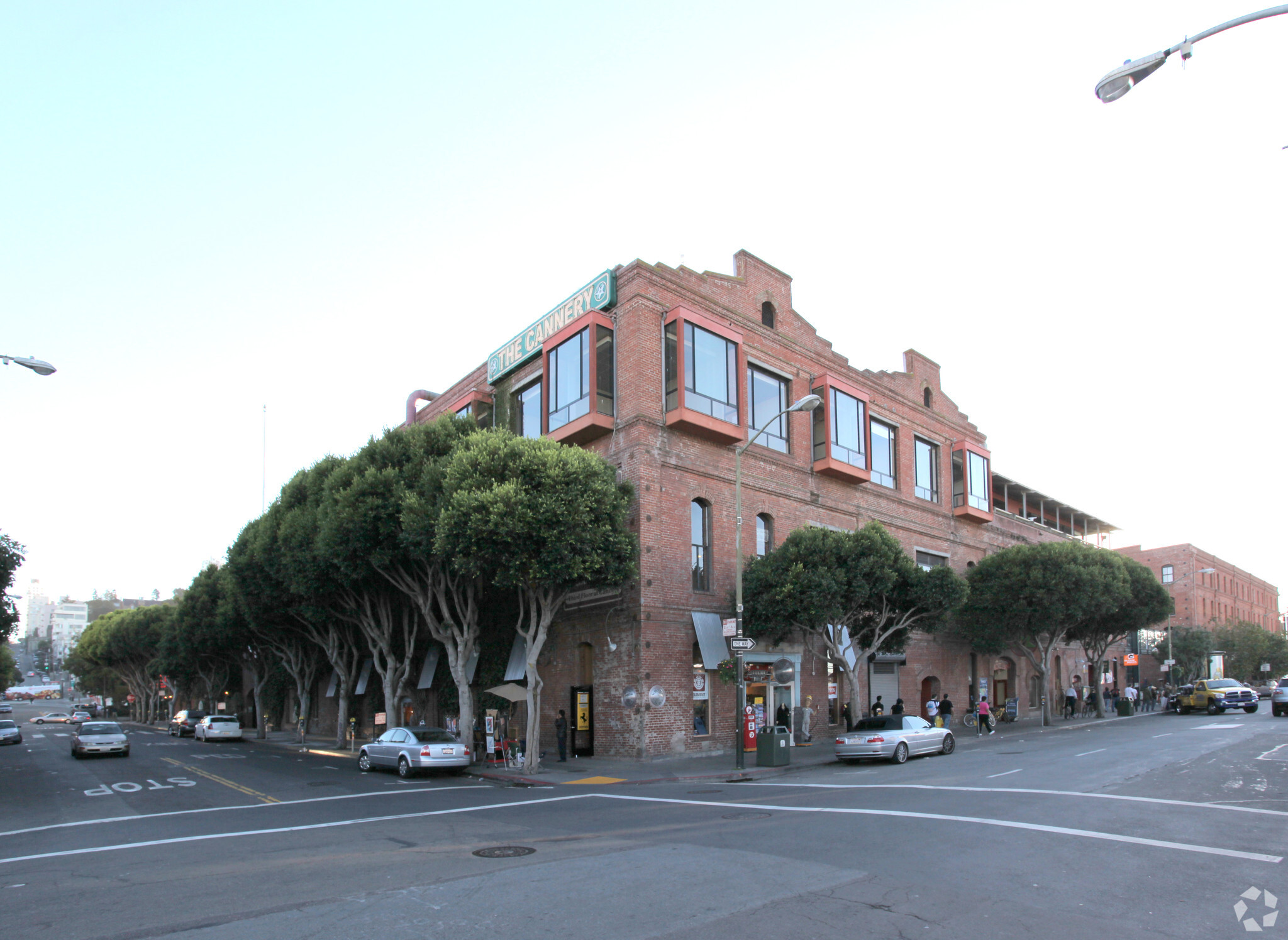 2801 Leavenworth St, San Francisco, CA à louer Photo de l’immeuble– Image 1 sur 6