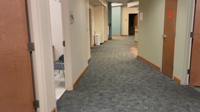 2733 Wehrle Dr, Buffalo, NY à louer - Vidéo sur l’annonce professionnelle