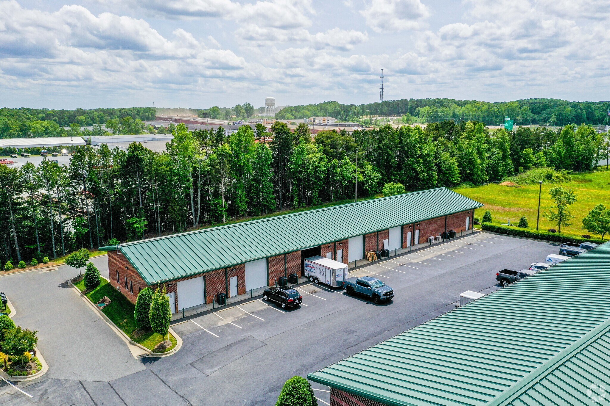 2024 Independence Commerce Dr, Matthews, NC à louer Aérien– Image 1 sur 4