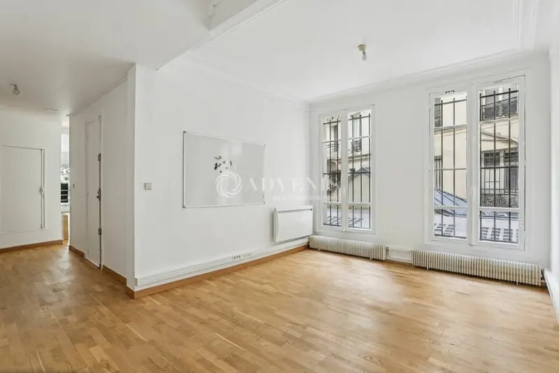 Bureau dans Paris à louer - Photo intérieure – Image 3 sur 7
