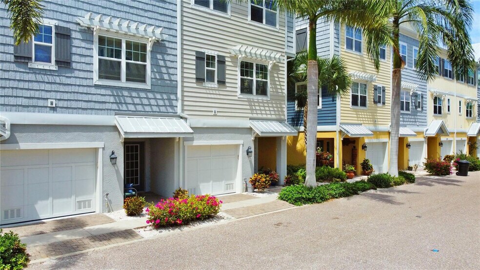 3157 Nautical Pl S, Saint Petersburg, FL à vendre - Photo de l’immeuble – Image 3 sur 17