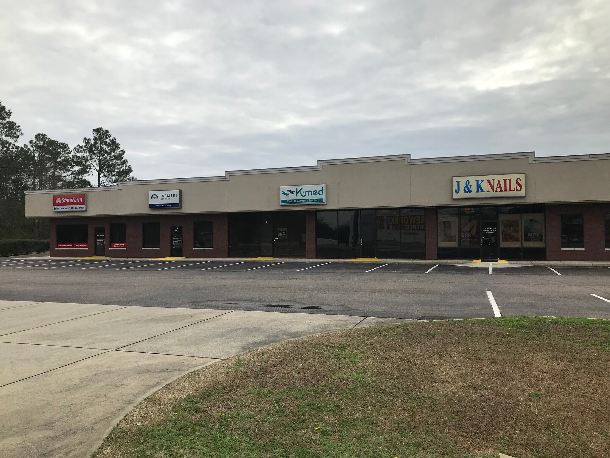 10121 Airport Blvd, Mobile, AL à louer Photo de l’immeuble– Image 1 sur 7