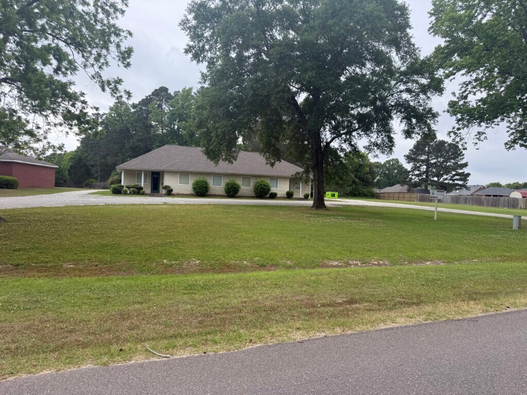 195 Gossom Switch Rd, Wetumpka, AL à vendre Photo principale– Image 1 sur 11