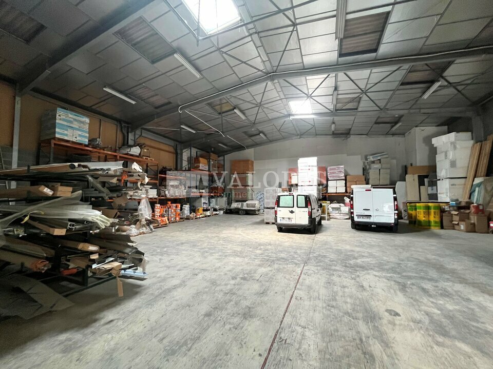 Local d’activités dans Corbas à louer Photo intérieure– Image 1 sur 4
