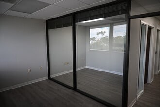 8402 Laurel Fair Cir, Tampa, FL à louer Photo intérieure– Image 2 sur 3