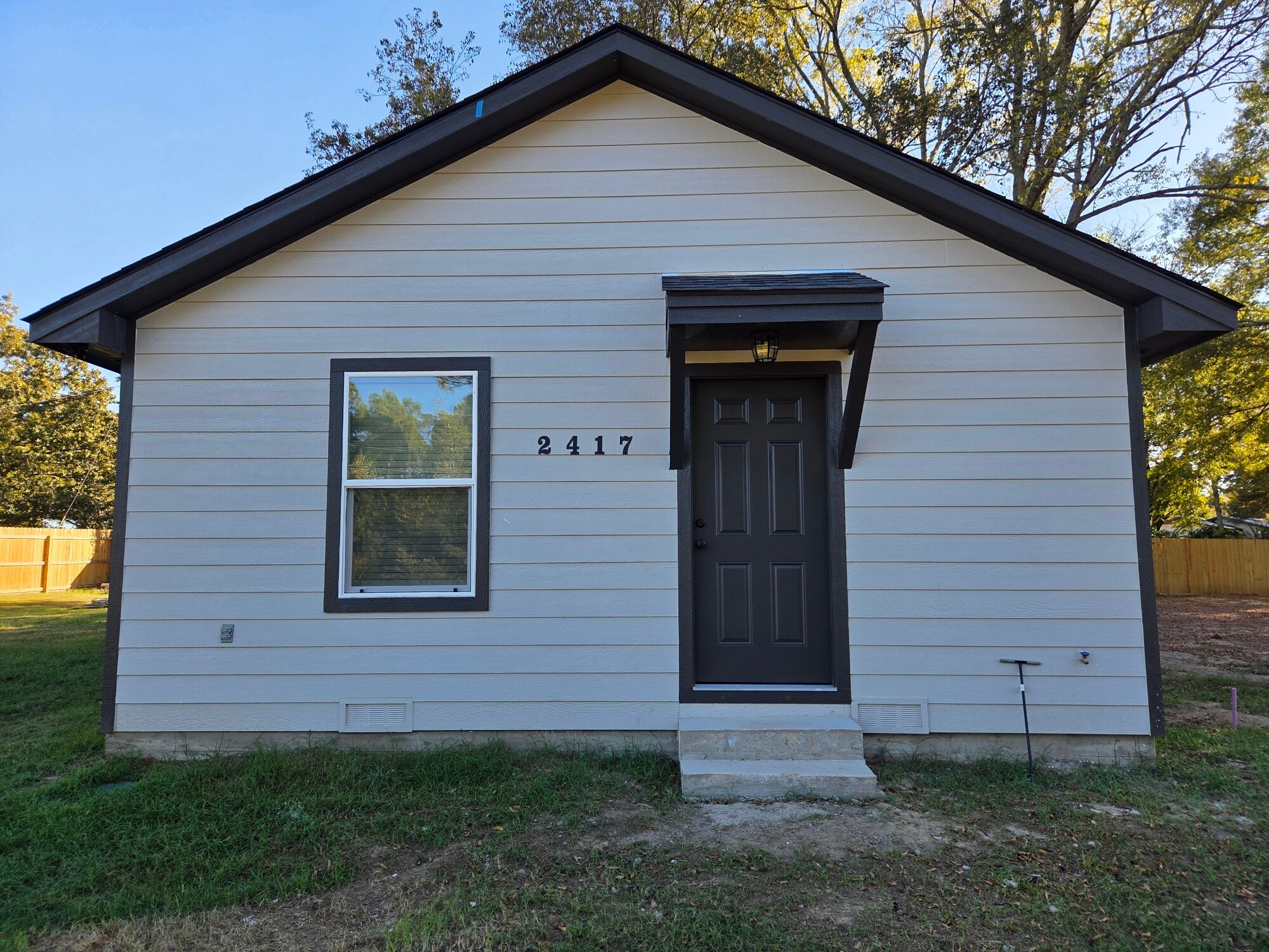 2417 Waterwood Dr, Chandler, TX à vendre Photo principale– Image 1 sur 2