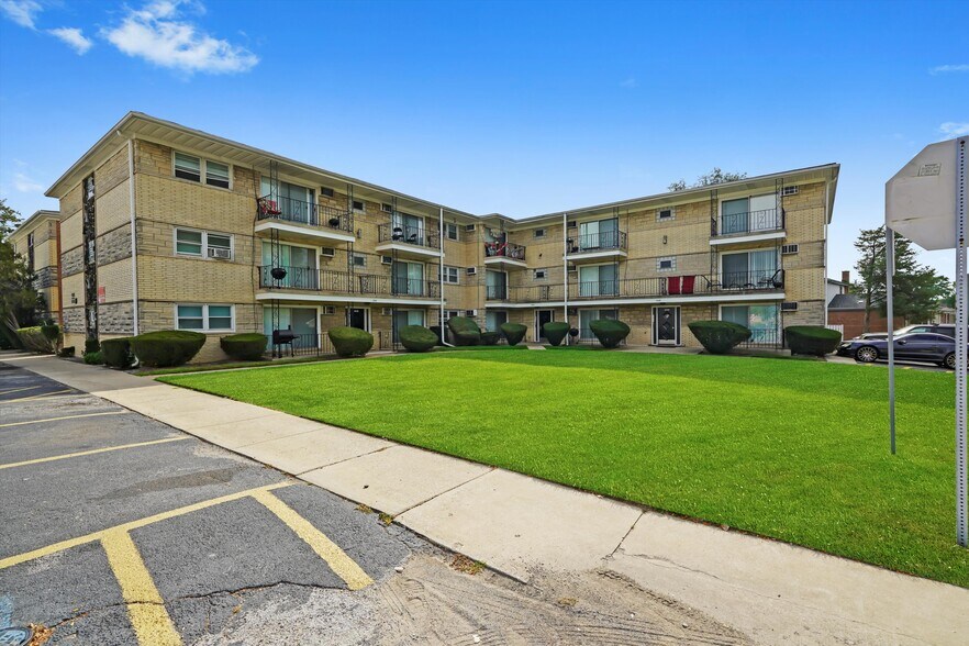 1049 W Vermont Ave, Calumet Park, IL à vendre - Photo de l’immeuble – Image 3 sur 28