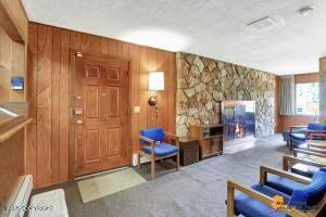 12900 Old Seward Hwy, Anchorage, AK à vendre - Photo intérieure – Image 2 sur 6