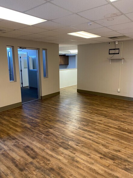 322 Memorial Dr, Greer, SC à louer - Photo intérieure – Image 2 sur 8