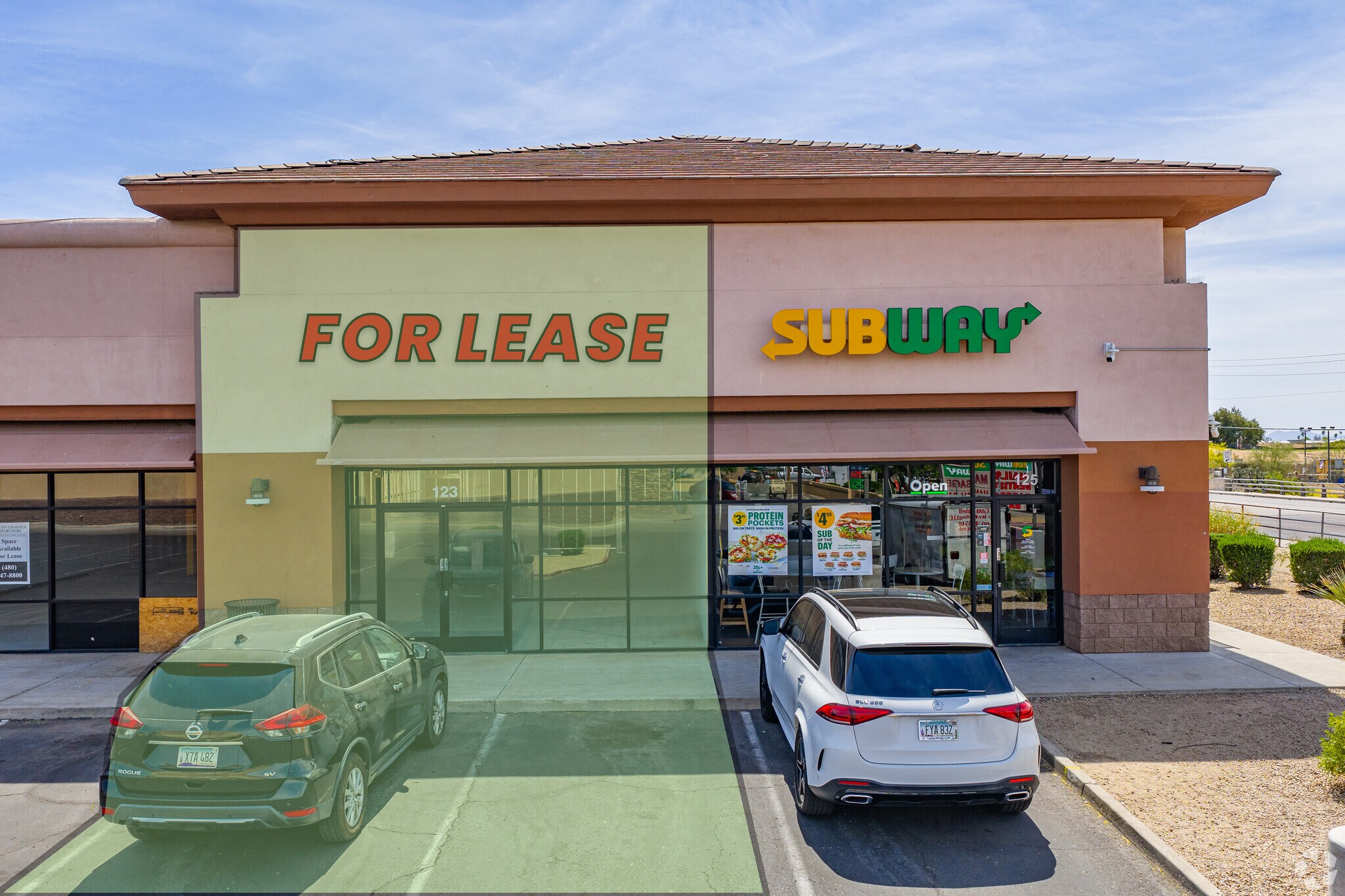 1825-1855 W Greenway Rd, Phoenix, AZ à louer Photo de l’immeuble– Image 1 sur 18
