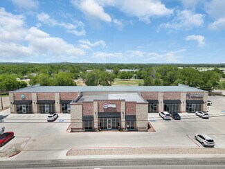 Plus de détails pour 1009 E 4th St, Lampasas, TX - Local commercial à louer