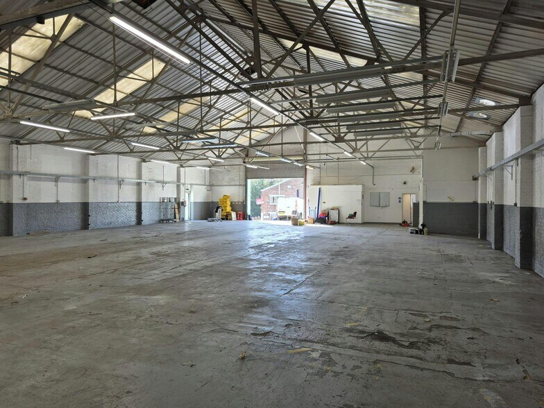 1 Wolterton Rd, Poole à louer - Photo de l’immeuble – Image 3 sur 8