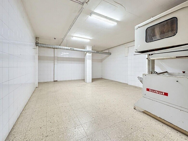 Local commercial dans València, Valencia à louer - Photo de l’immeuble – Image 2 sur 34
