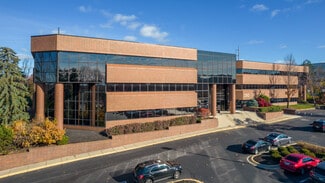 Plus de détails pour 250 Old Wilson Bridge Rd, Worthington, OH - Bureau à louer