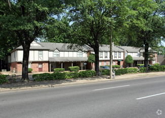 Plus de détails pour 3235 S Mendenhall Rd, Memphis, TN - Logement à vendre