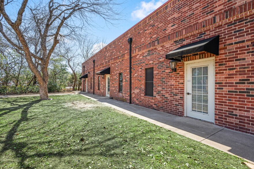 6201 Hwy 26, Colleyville, TX à louer - Photo de l’immeuble – Image 3 sur 7